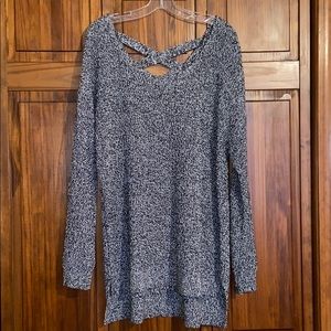 Crisscross-back Sweater size 22/24